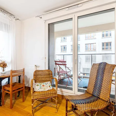 Apartment Guestready - Chic Avec Balcon Saint-Denis (Seine-Saint-Denis)