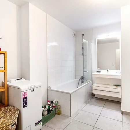 Guestready - Chic Avec Balcon Apartament